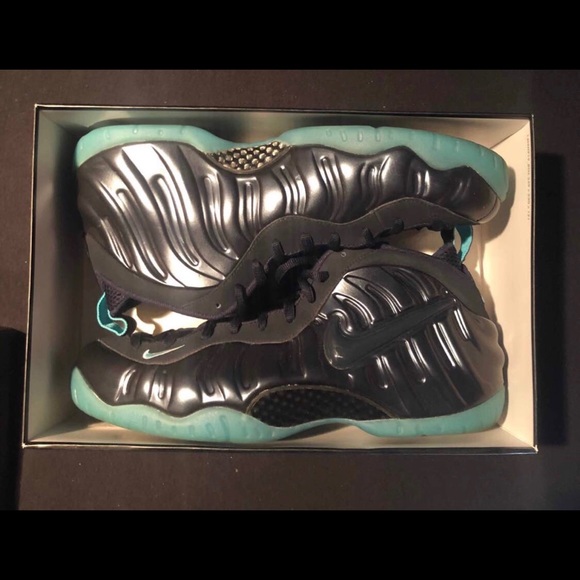 nike air foamposite pro dark obsidian